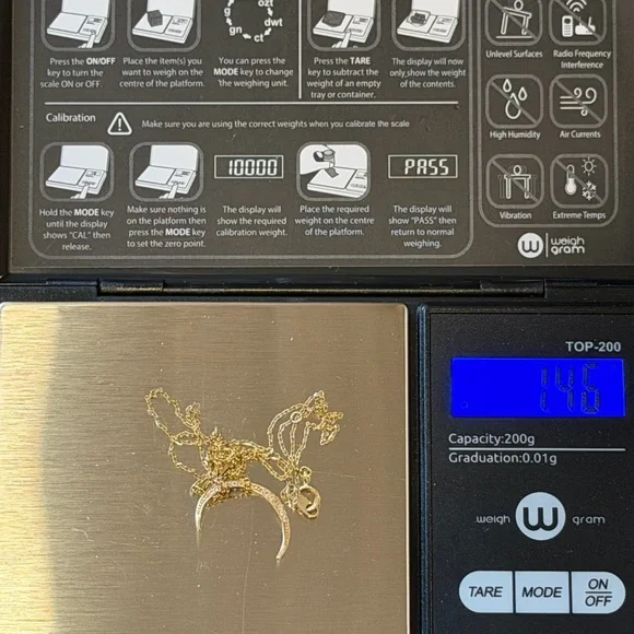 Gold Crescent Moon and Star 14k Necklace - Picture 9 of 9